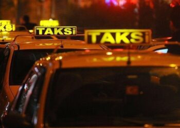 Taksiciler, ücretlerine %65 zam istiyor