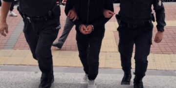 Terör hükümlüsü 3 kişi tutuklandı
