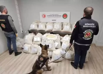 Hatay’da 1,2 ton uyuşturucu hap ele geçirildi