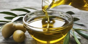 Zeytinyağı fiyatları düşmüyor!