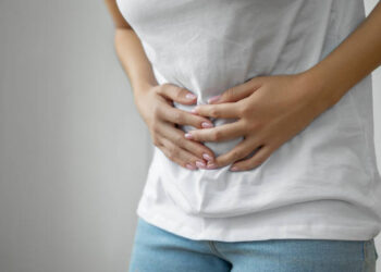 Akut pankreatit nedir? Akut Pankreatitin belirtileri neler?