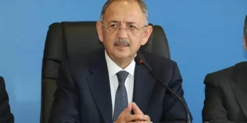 Bakan Özhaseki depremzedelere müjdeyi verdi: 50 bin konutu teslim edeceğiz