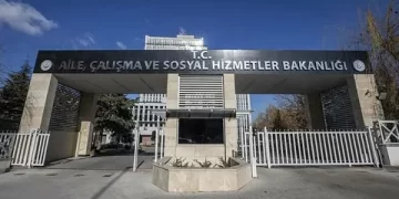 Aile Bakanlığı harekete geçti! Oğlunu istismar etmekle suçlanan Dr. Ender Saraç hakkında açıklama
