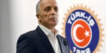 Ergün Atalay yeniden TÜRK-İŞ Genel Başkanı seçildi