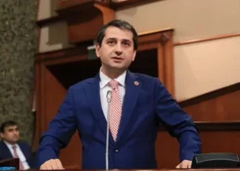 İYİ Parti’de ayrılıklar sürüyor: İbrahim Özkan ve 5 İBB Meclis üyesi istifa etti