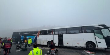 Kuzey Marmara Otoyolu’nda feci kaza: 10 kişi öldü, 59 kişi yaralandı