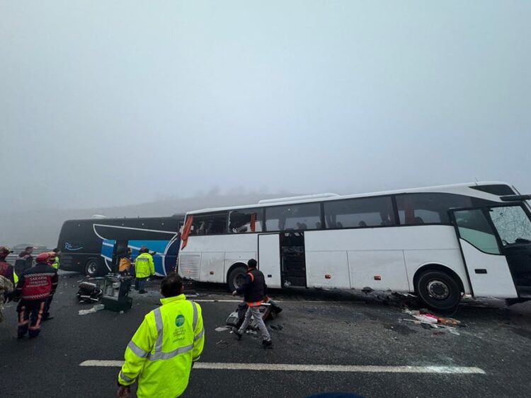 Kuzey Marmara Otoyolunda feci kaza habermeydan