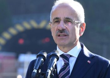 Bakan Uraloğlu duyurdu! Motokuryelere yeni düzenleme geliyor