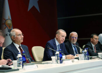 AKP’nin İBB adayı için kulislerde konuşulan 2 isim