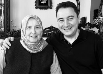 Ali Babacan’ın annesi Güner Babacan hayatını kaybetti