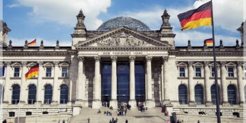 Almanya Meclisi’nden Yeni Vatandaşlık Yasası! Türkler De Çifte Vatandaş Olabilecek!