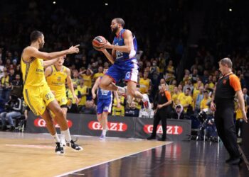 Anadolu Efes, Alba Berlin’i Almanya’da devirdi!