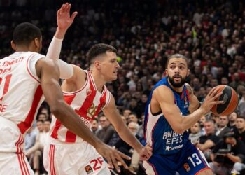 Anadolu Efes, deplasmanda Kızılyıldız’a farklı kaybetti!