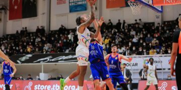 Anadolu Efes, Petkimspor’u uzatmada devirdi!