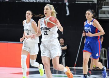 Beşiktaş, evinde Emlak Konut’a mağlup oldu!