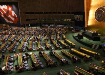 BM Genel Kurulu, Gazze’de derhal insani ateşkes çağrısını içeren karar tasarısını 153 oyla onayladı