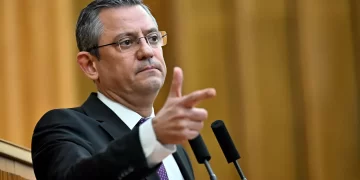 Özgür Özel’den yeni yıl mesajı