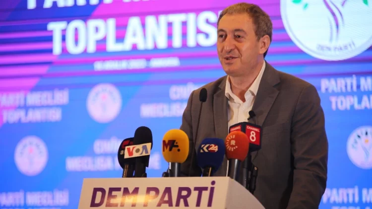 dem parti habermeydan