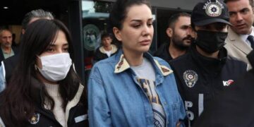 Dilan Polat’ı sigara içmeye çıkaran polis hakkında soruşturma