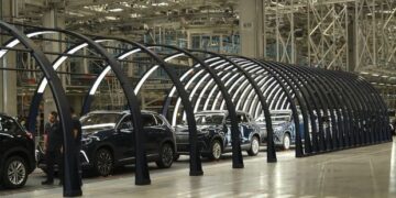 Birleşik Krallık’la elektrikli araç ticaretine dair yeni gelişme