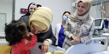 Emine Erdoğan’dan Filistinli çocukları ziyaretine dair yeni bir paylaşım