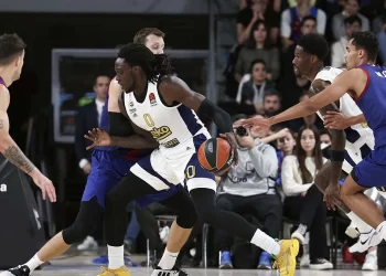 Fenerbahçe Beko, Barcelona’ya deplasmanda mağlup oldu!