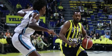 Fenerbahçe Beko, Türk Telekom’u farklı yendi!