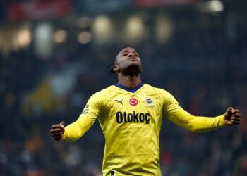 Fenerbahçe, Kayseri’den 3 puanla dönüyor!