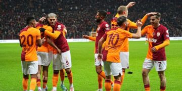 Galatasaray, Adana Demirspor’u rahat geçti!