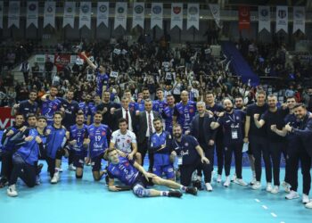 Halkbank, evinde SL Benfica’yı yendi!