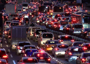 İstanbul trafiğine 624 bin 938 araç katıldı