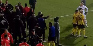İstanbulspor Başkanı, Trabzonspor maçında takımını sahadan çekti!