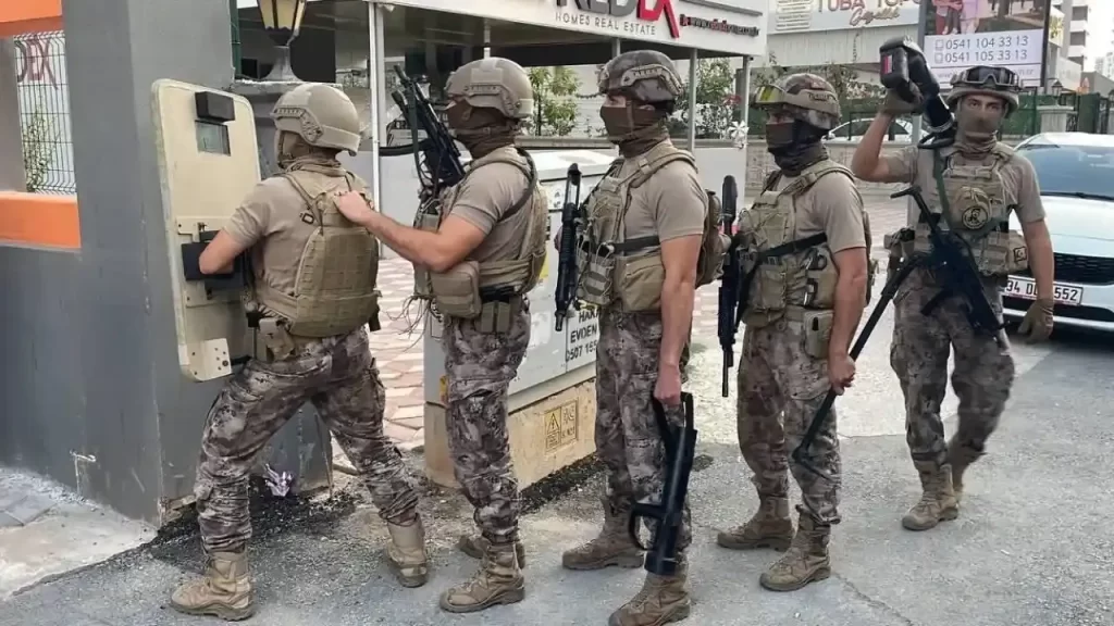 kafes operasyonu habermeydan