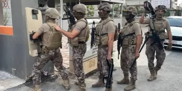 Türkiye genelinde Kafes-18 Operasyonu: 39 suç örgütü 37 ilde çökertildi