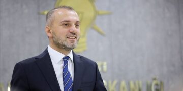 AK Parti üyesi Kandemir’den yerel seçimlerle ilgili yorum: İstanbul, Ankara ve İzmir ön planda!