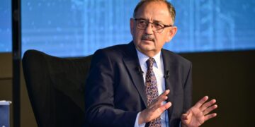 Bakan Özhaseki açıkladı: Büyük müjdelerle başlatmış olacağız