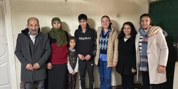 Muş’ta gönüllü öğretmenler köy köy gezerek 34 öğrenciyi okula kazandırdı