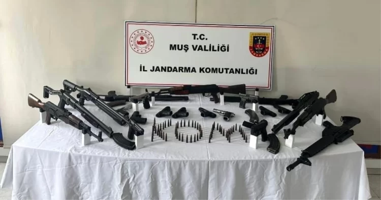 mus ta kacak silah ve muhimmat operasyonu habermeydan