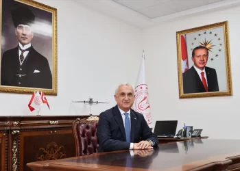 Muş Valisi Avni Çakır’ın yeni yıl mesajı