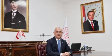 Muş Valisi Avni Çakır’ın yeni yıl mesajı