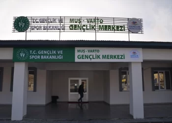 Muş Varto’da yeni yapılan Gençlik Merkezi hizmete girdi