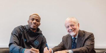 Napoli, Victor Osimhen’e imzayı attırdı!