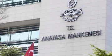 TCK’nın “örgüt üyesi olmadan örgüt adına suç işleme” hükmü iptal edildi