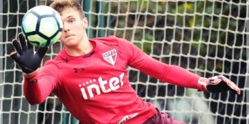 Galatasaray’da Kalenin Yeni Sahibi Lucas Perri Olabilir!