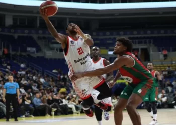 Pınar Karşıyaka, Bahçeşehir Koleji’ni deplasmanda yendi!