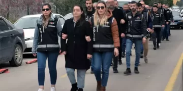 Adana Büyükşehir Belediyesi’ndeki rüşvet operasyonunda ‘100 bin TL’lik estetik ameliyat’ ayrıntısı
