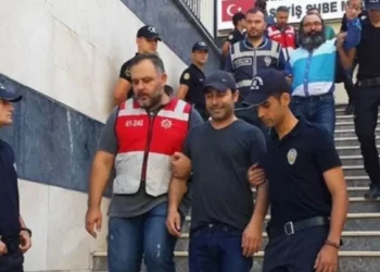 Şarkıcı Atilla Taş tutuklandı!