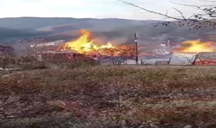 sinop ta bir ev ahir ve ambar yandi habermeydan