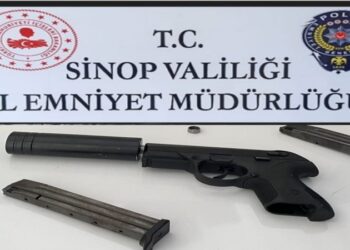 Sinop’ta şüpheli bir şahıs üzerinden susturuculu silah çıktı!