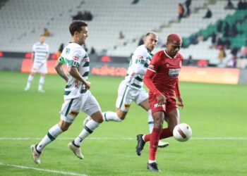 Sivasspor, Konya’dan 3 puanla dönüyor!